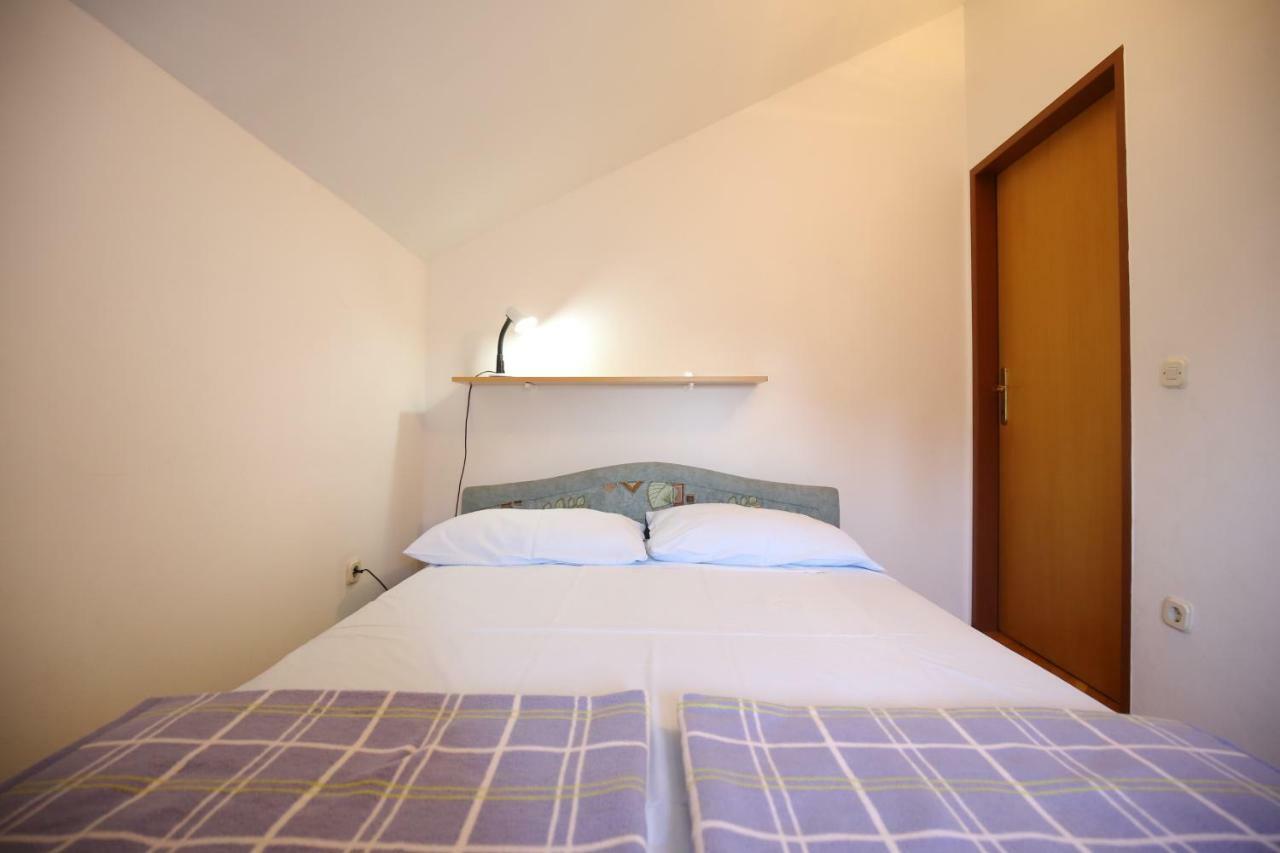 Apartments Paleka Petrčane Exterior foto